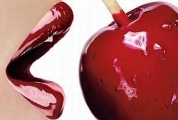 bouche et pomme